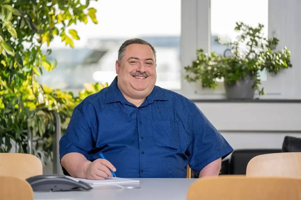 Dr.-Ing. Kiriakos Athanasas, CEO and Founder of comemso