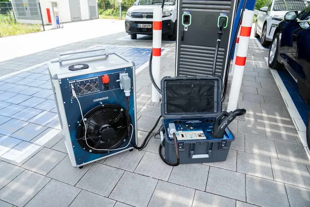 Easy Chester Ultimate with Long Duration Unit during a charging-station test