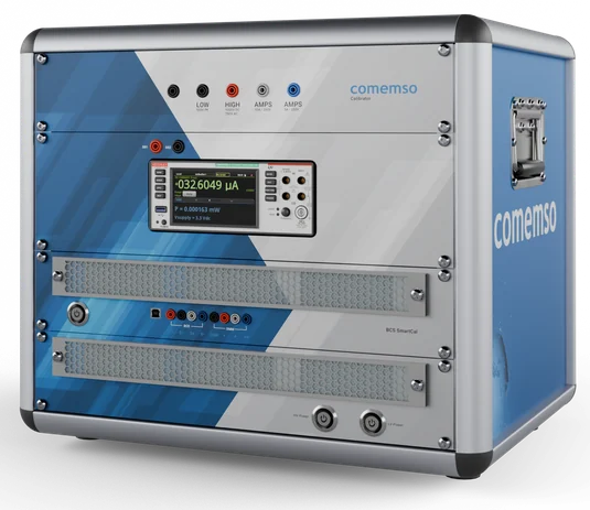 SmartCal-Kalibrator für den Battery Cell Simulator, Schrägansicht