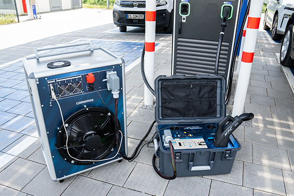 Easy_Chester_V3_im_Feld_with_Resistive_30kw_DC_load