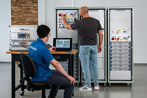 BMS-Hil with Test Engineers Battery Cell Simulator
